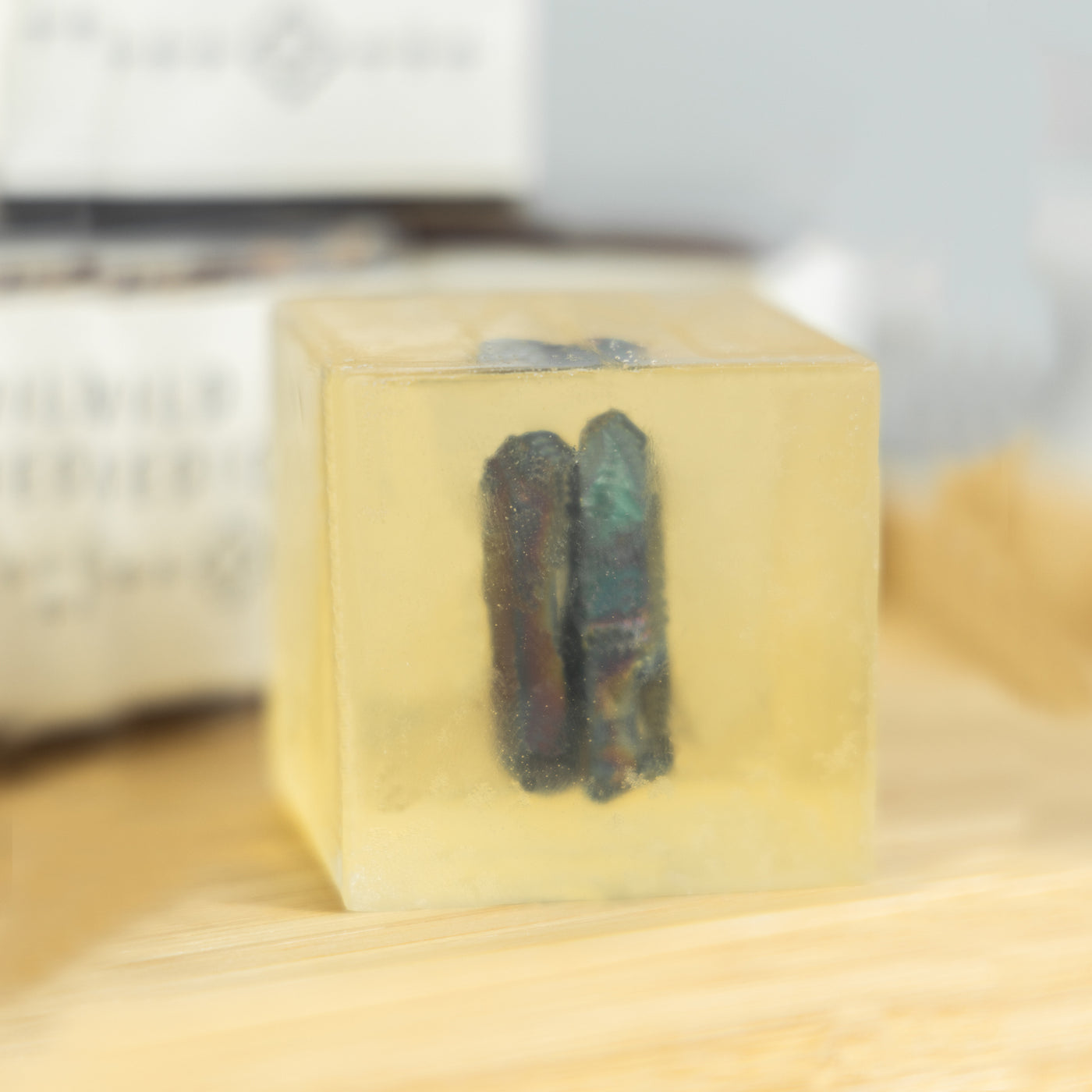 Crystal Soap (Titanium Quartz /Tea tree)
