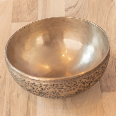 Special Hand Carved Singing Bowls 21cm